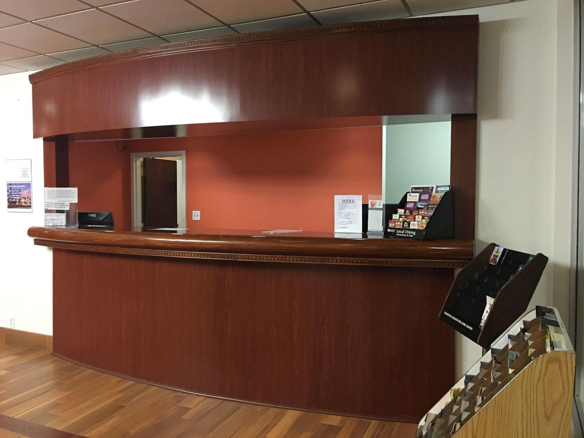 Motel 6-Staunton, Va Εξωτερικό φωτογραφία